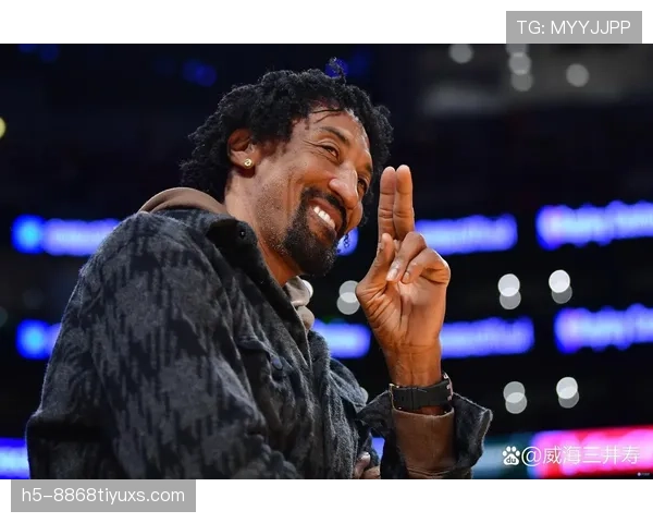 斯科蒂·皮蓬无球切入牵制控卫，对比巴特勒更具串联