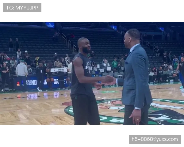 杰伦·布朗无球切入效率提升，拉开与同类型侧翼得分差距